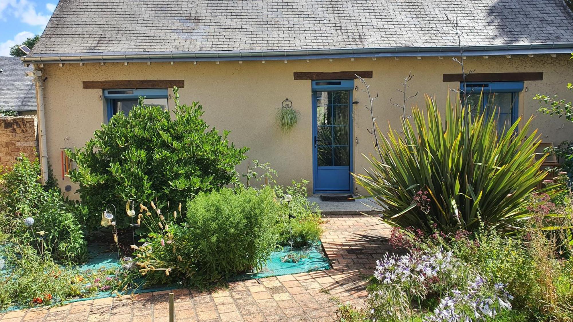 Au Fil De L'Eau Bed & Breakfast La Chapelle-Saint-Aubin Bagian luar foto