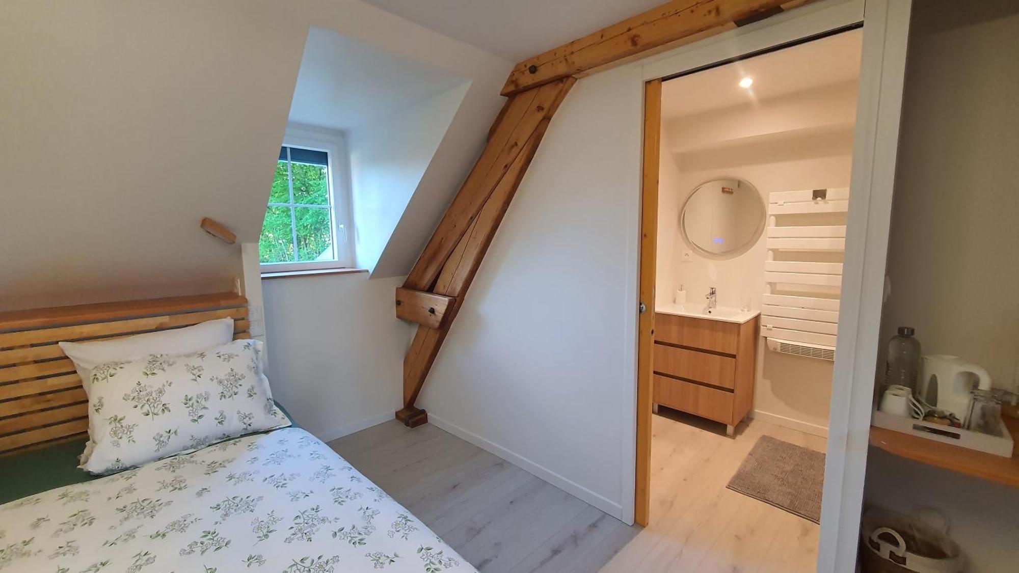 Au Fil De L'Eau Bed & Breakfast La Chapelle-Saint-Aubin Bagian luar foto